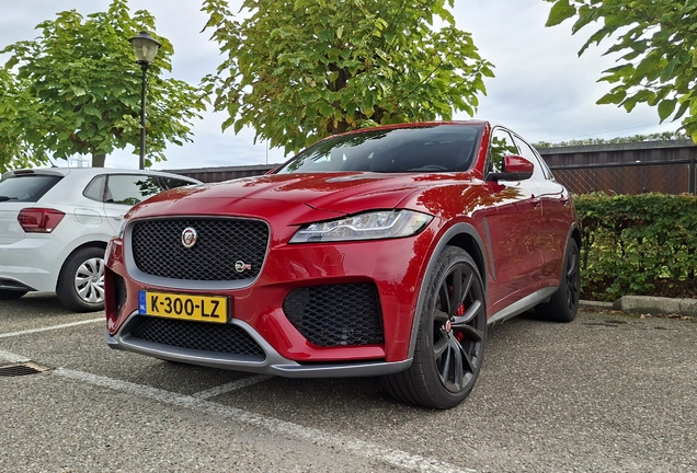 Jaguar F-PACE SVR