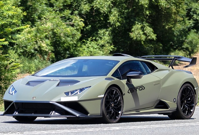 Lamborghini Huracán LP640-2 STO