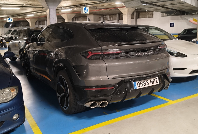 Lamborghini Urus SE