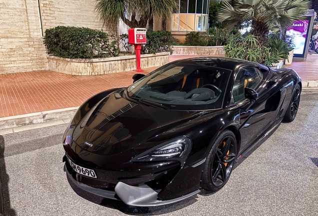 McLaren 570S