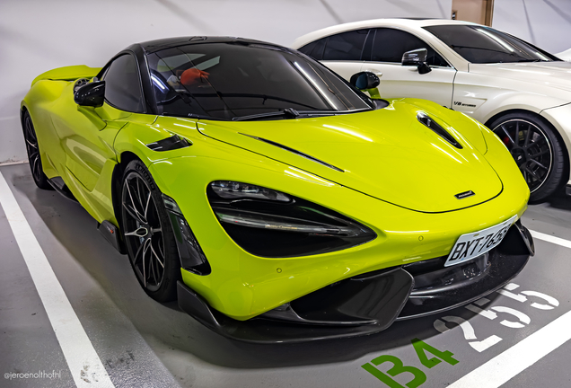 McLaren 765LT