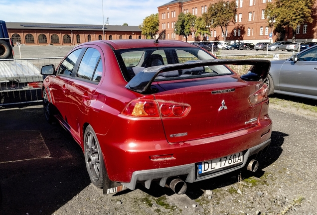 Mitsubishi Lancer Evolution X