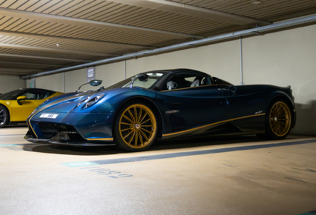 Pagani Huayra Roadster