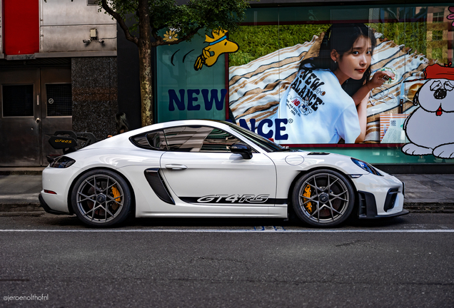 Porsche 718 Cayman GT4 RS Weissach Package