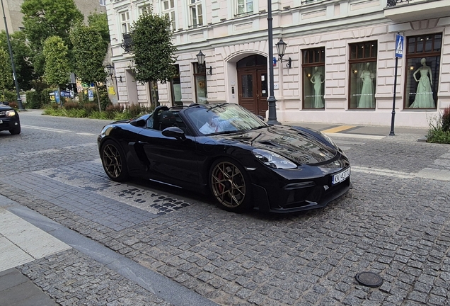 Porsche 718 Spyder RS