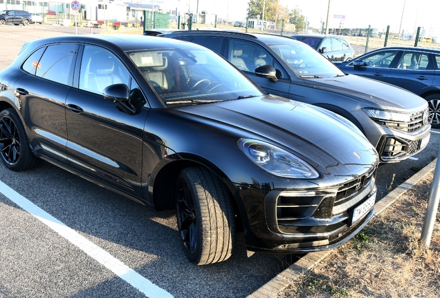 Porsche 95B Macan GTS MkIII