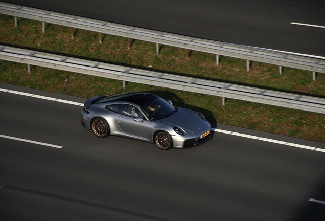 Porsche 992 Carrera GTS MkII