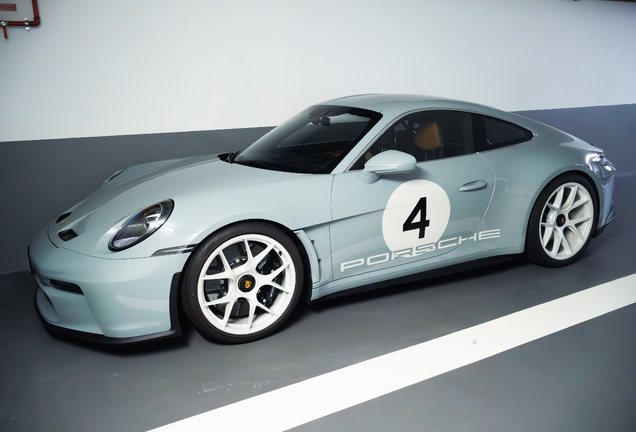 Porsche 992 S/T
