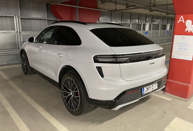 Porsche Macan EV Turbo