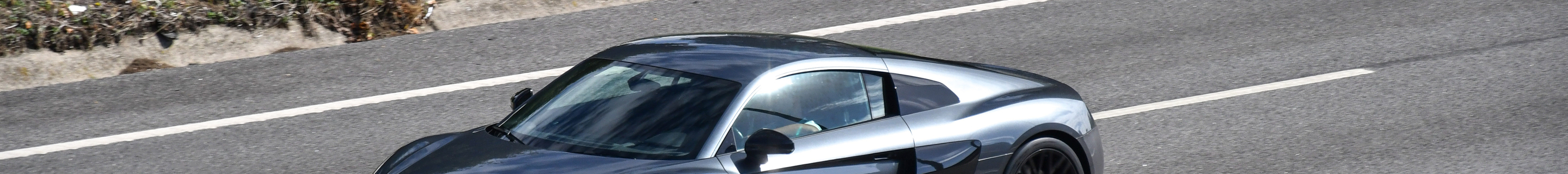 Audi R8 V10 2015