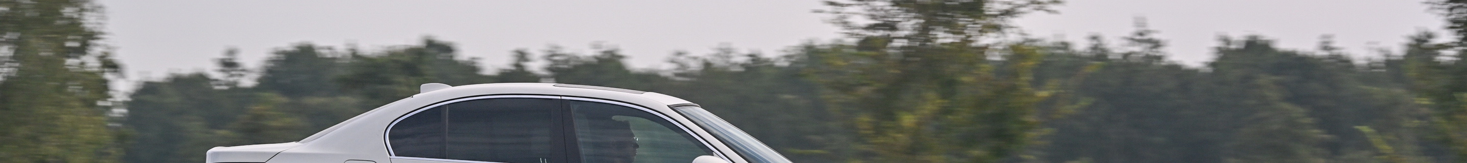 BMW M5 E60 2005