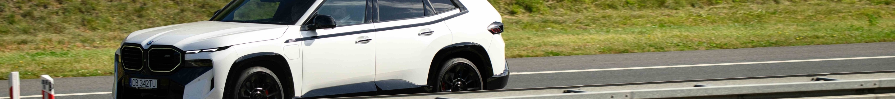 BMW XM G09