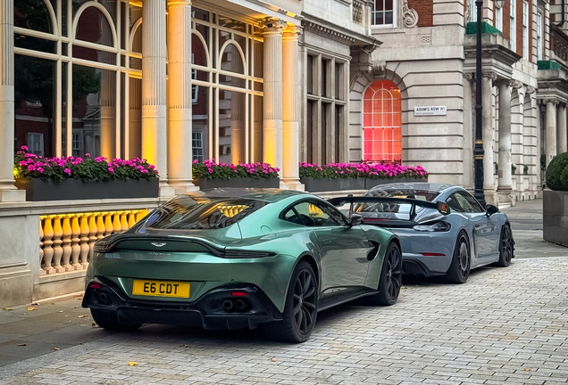 Aston Martin V8 Vantage 2018