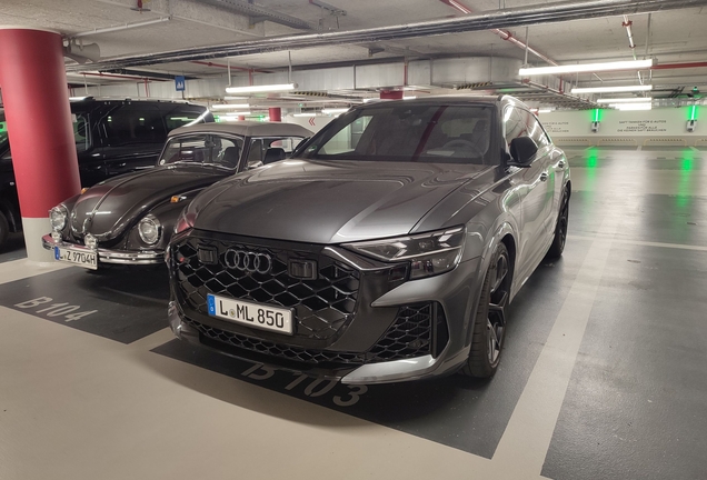 Audi RS Q8 2024