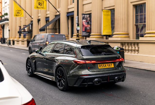 Audi RS5 Avant B10