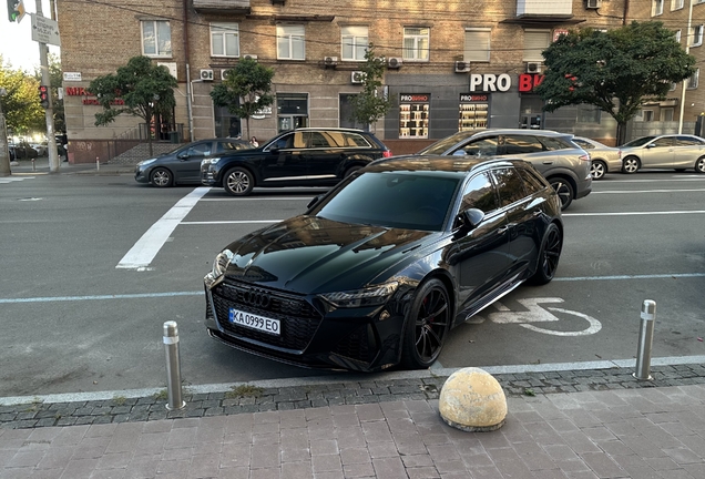 Audi RS6 Avant C8