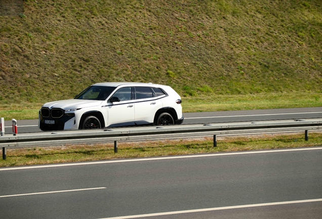 BMW XM G09