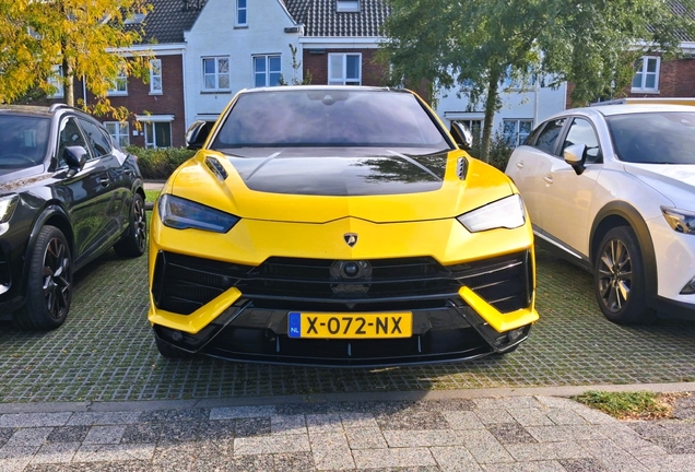 Lamborghini Urus S
