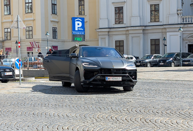 Lamborghini Urus SE