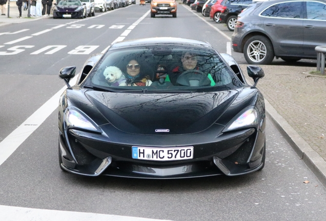 McLaren 570GT