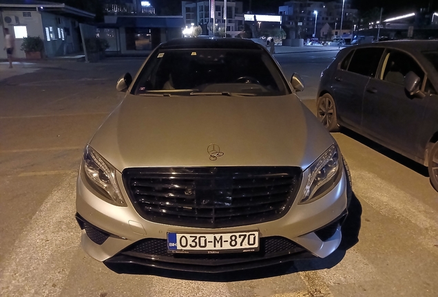 Mercedes-Benz S 63 AMG V222