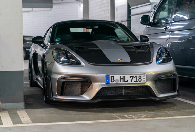 Porsche 718 Spyder RS Weissach Package