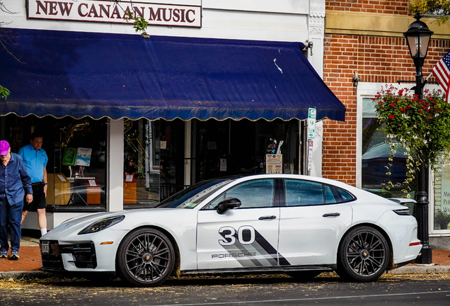 Porsche 972 Panamera GTS MkI