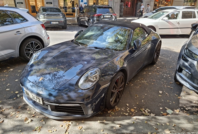 Porsche 992 Carrera 4S Cabriolet MkI