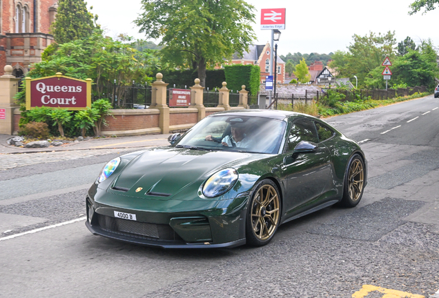 Porsche 992 GT3 Touring MkII