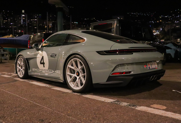 Porsche 992 S/T