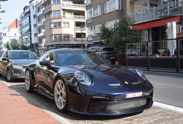 Porsche 992 S/T