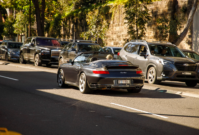 Porsche 996 Turbo Cabriolet