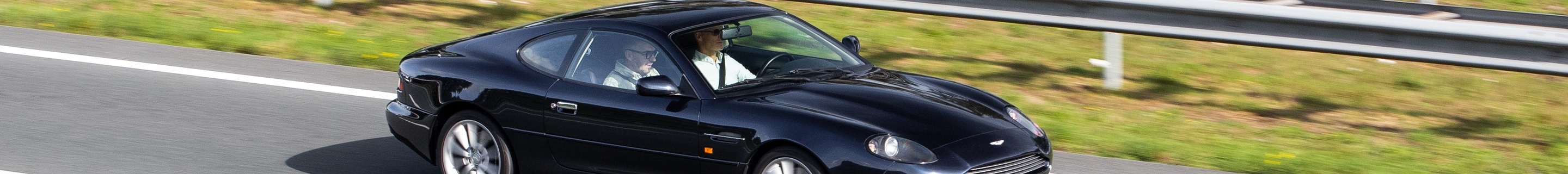 Aston Martin DB7 Vantage