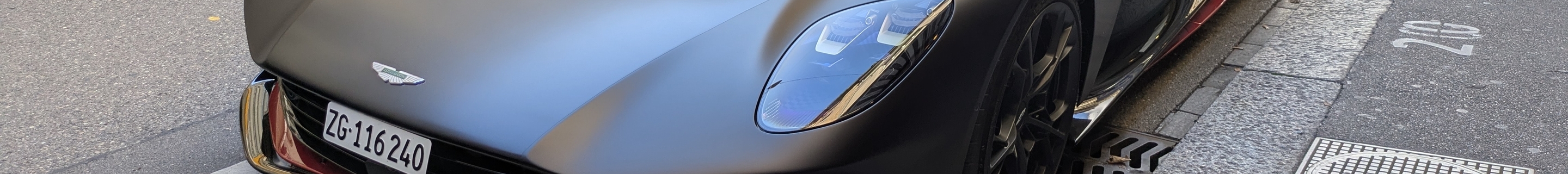 Aston Martin Valhalla