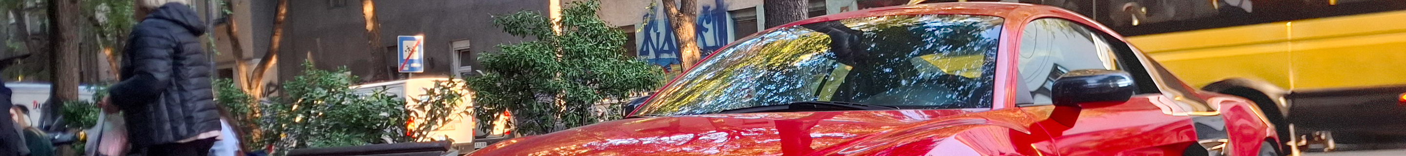 Audi R8 V10 Plus 2013