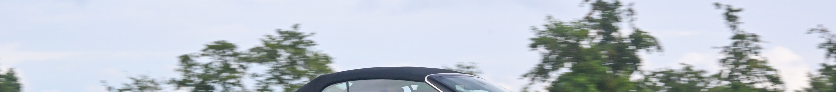Bentley Continental GTC V8