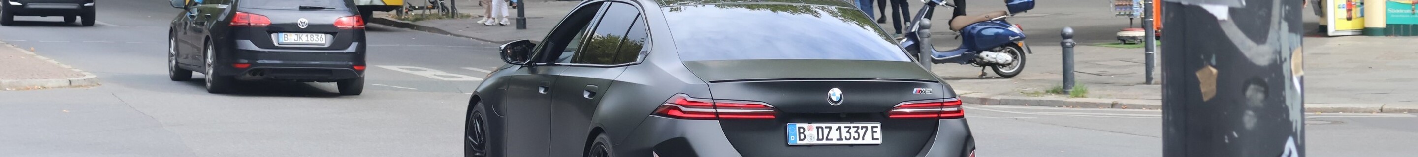 BMW M5 G90