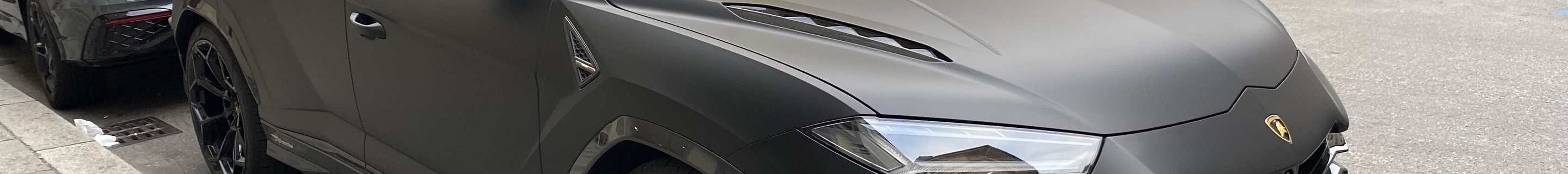 Lamborghini Urus Performante