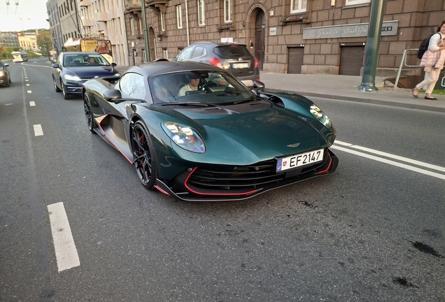 Aston Martin Valhalla