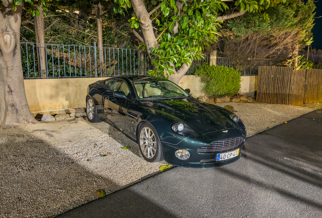 Aston Martin Vanquish S