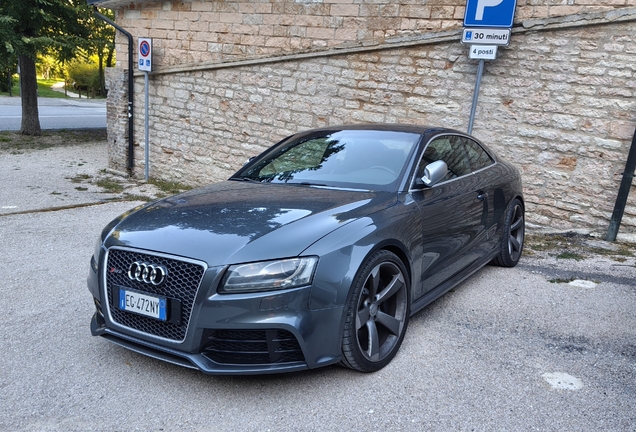 Audi RS5 B8 2012