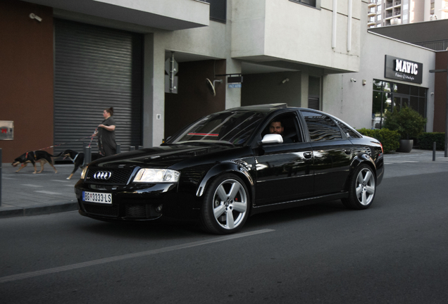 Audi RS6 Sedan C5