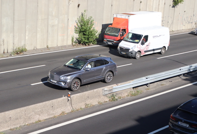 Bentley Bentayga V8 2021