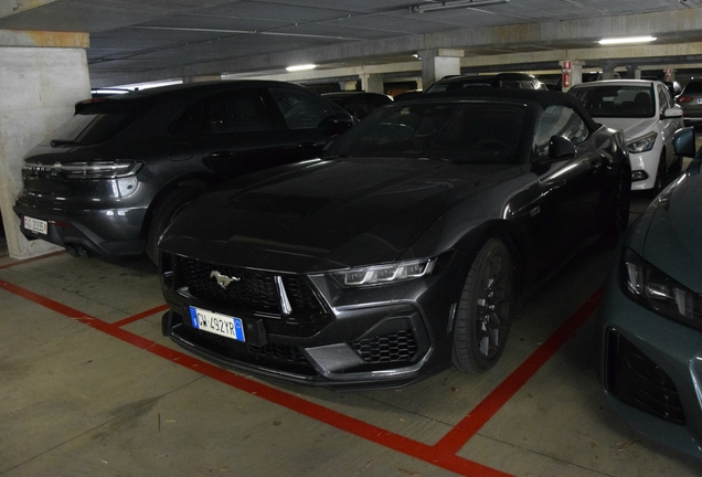 Ford Mustang GT Convertible 2024