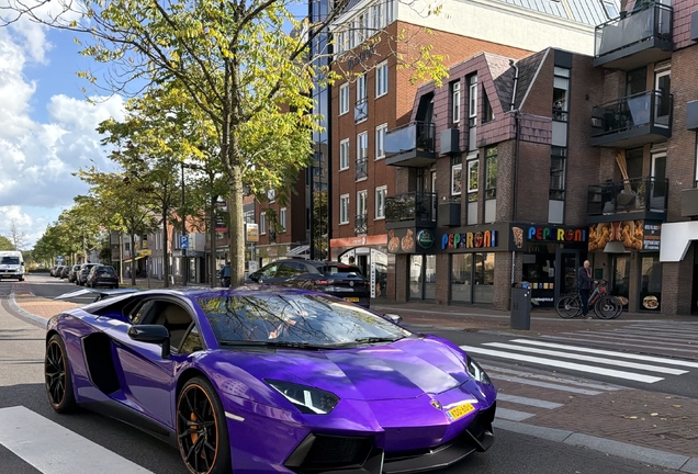 Lamborghini Aventador LP700-4