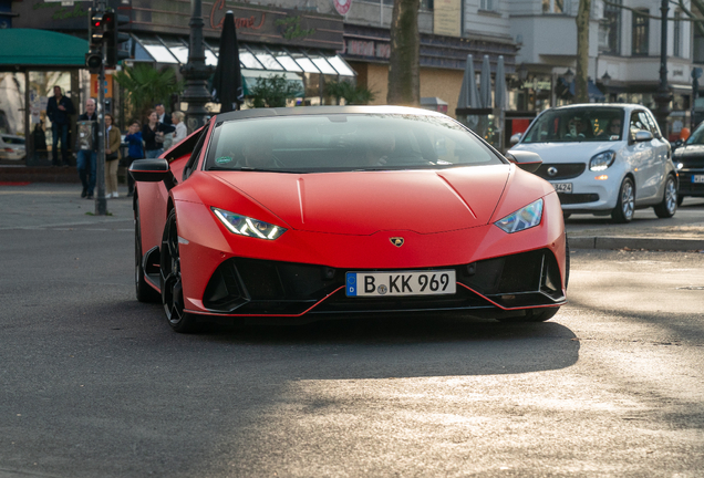 Lamborghini Huracán LP640-4 EVO