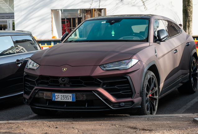 Lamborghini Urus