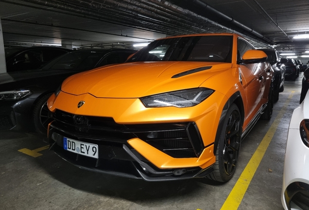 Lamborghini Urus Performante