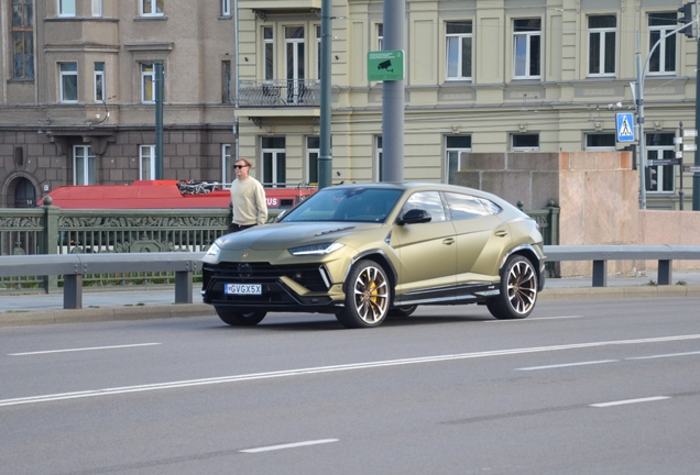 Lamborghini Urus S