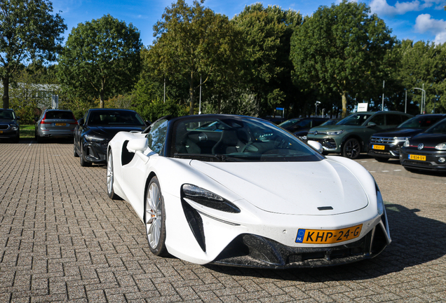 McLaren Artura Spider